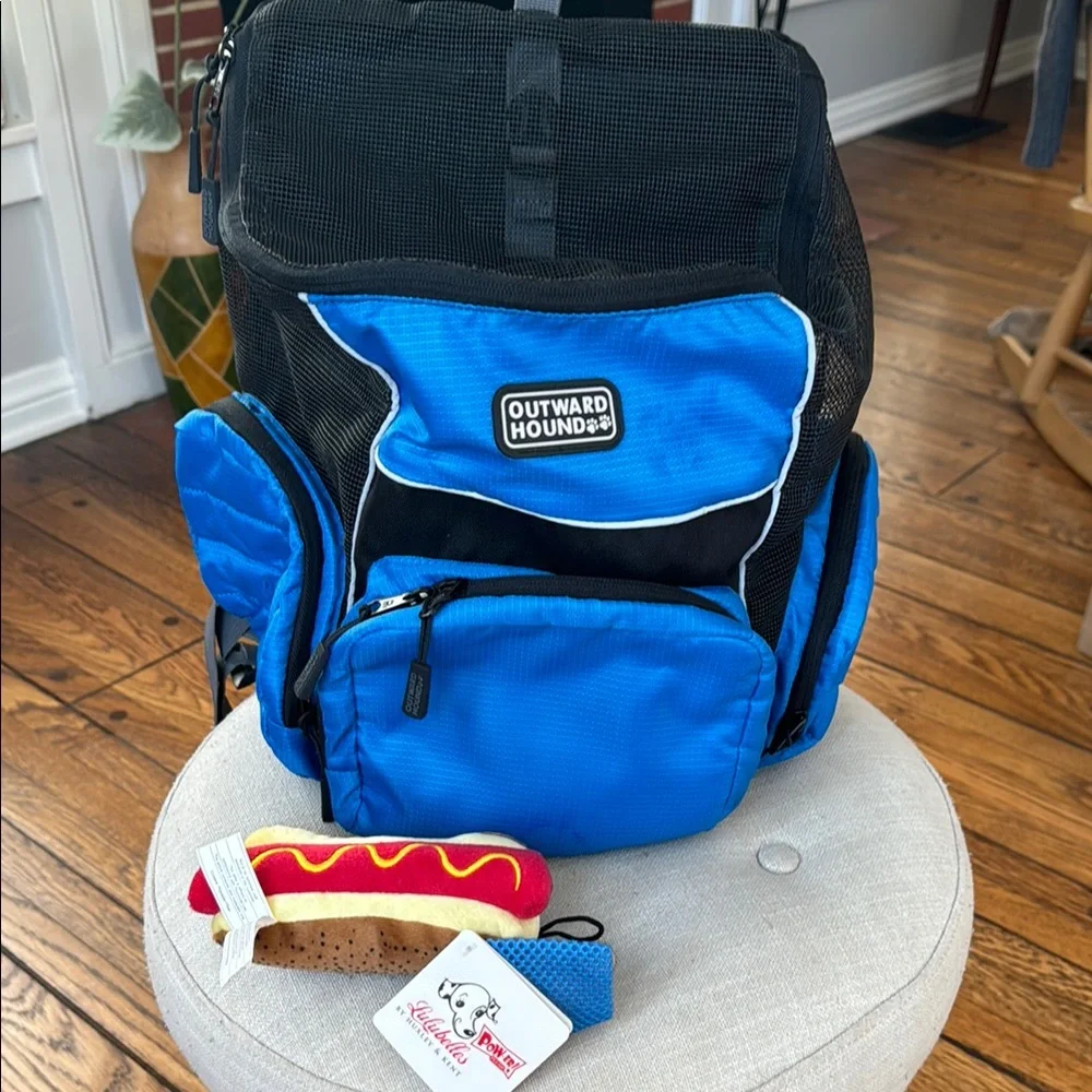 Outward Hound Blue Pet Carrier / Backpack w/ BONUS Free Hotdog Toy CLEAN